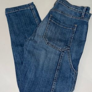 Current Elliot Utilitarian Crop